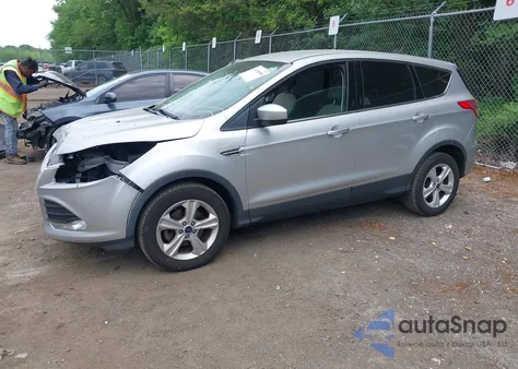 2016 Ford Escape Se z USA, uszkodzony, nr VIN 1FMCU0G73GUB67097